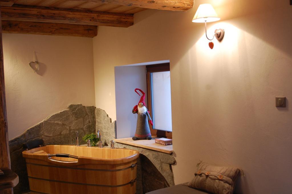 ונטרון La Haut & Spa חדר תמונה